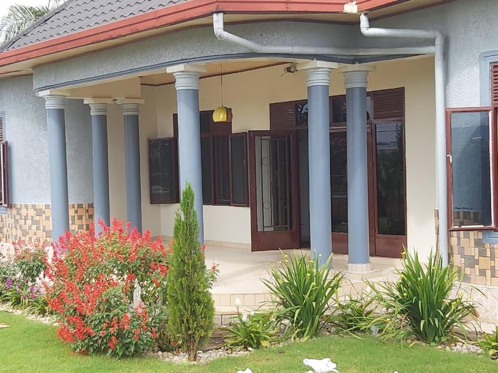 Comfort B&B Kigali Exteriör bild